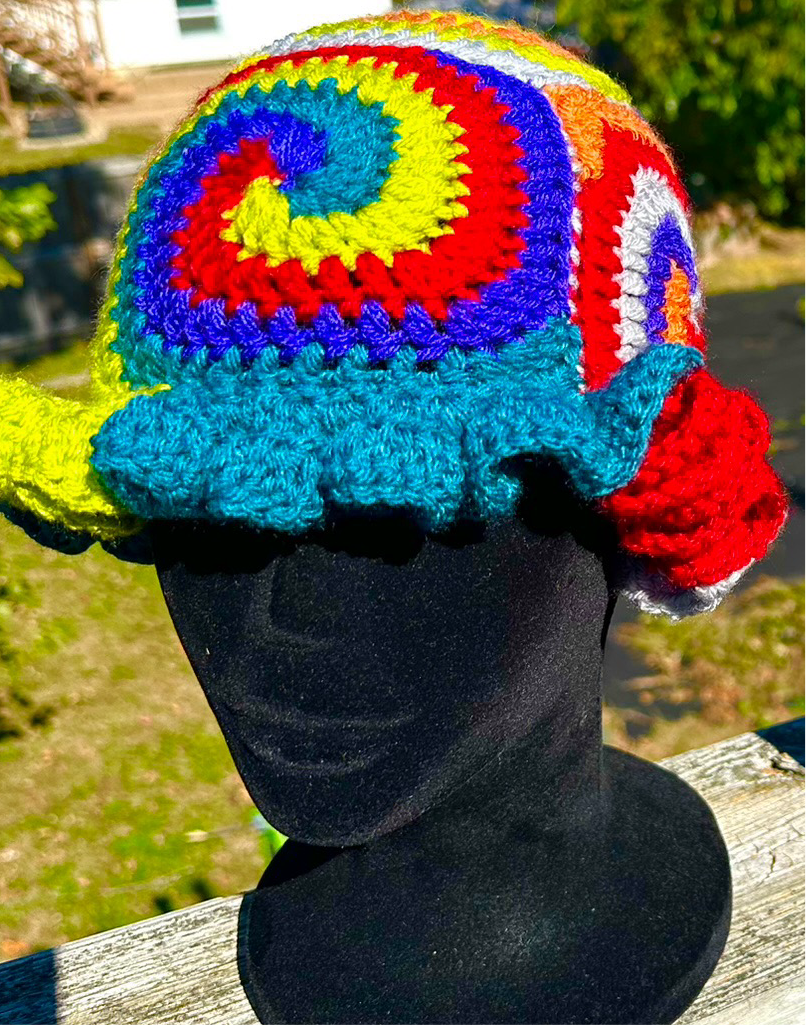 Swirl Ruffle Hat💙💛❤️💜